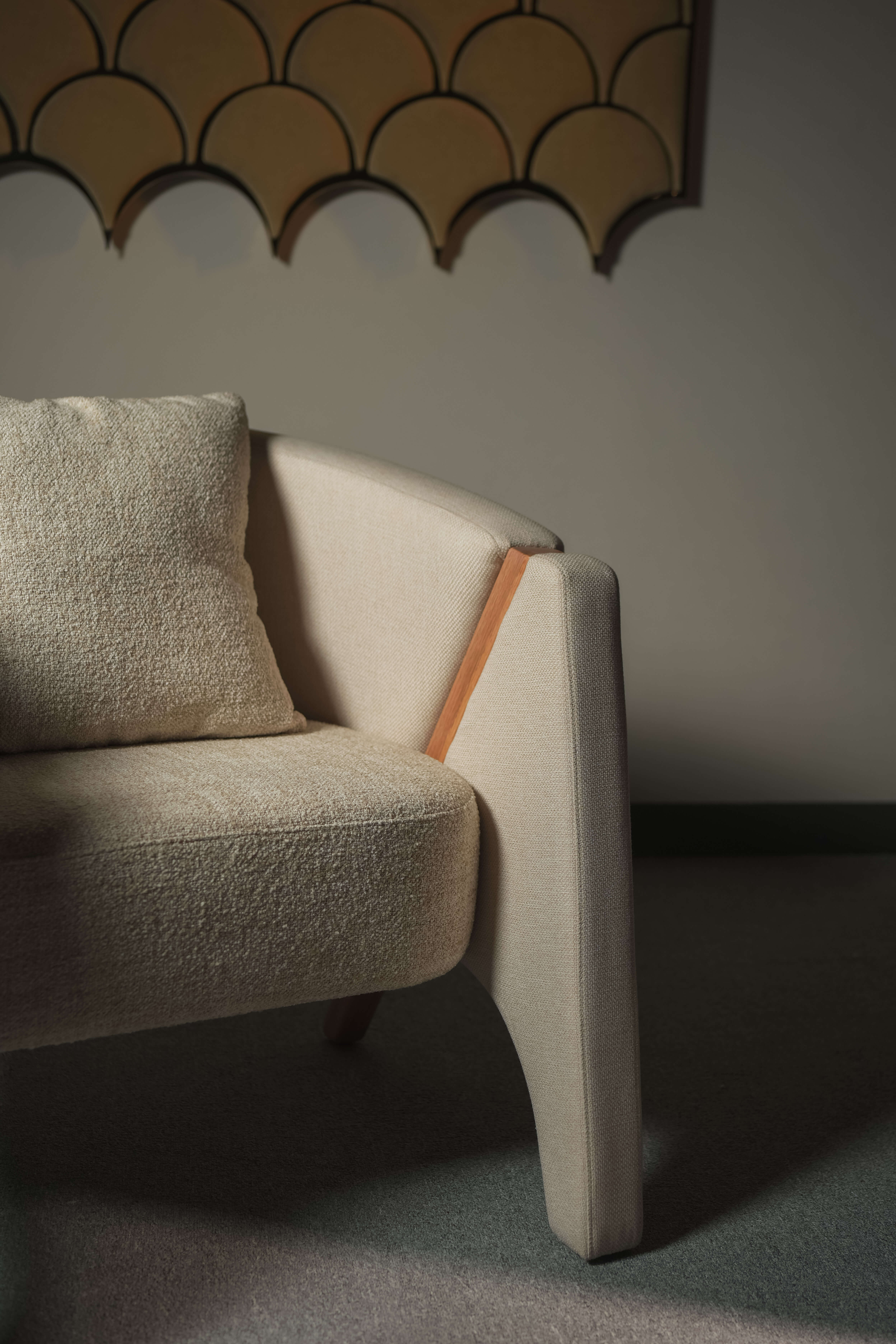 The Art of Understated Elegance: A Glimpse into Nazart's Comfort - NAZART